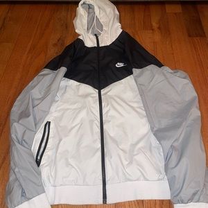 Nike Men’s Windbreaker
